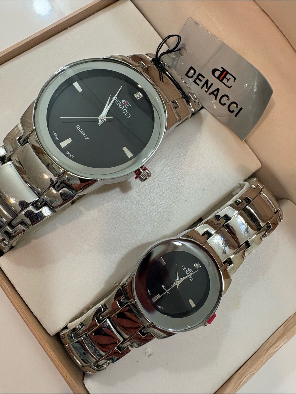 Men's and Women’s Denacci Silver Watch